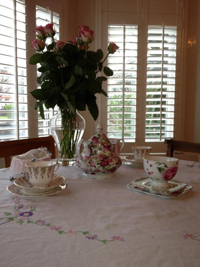 Raymonds Bed and Breakfast Douglas Eksteriør billede